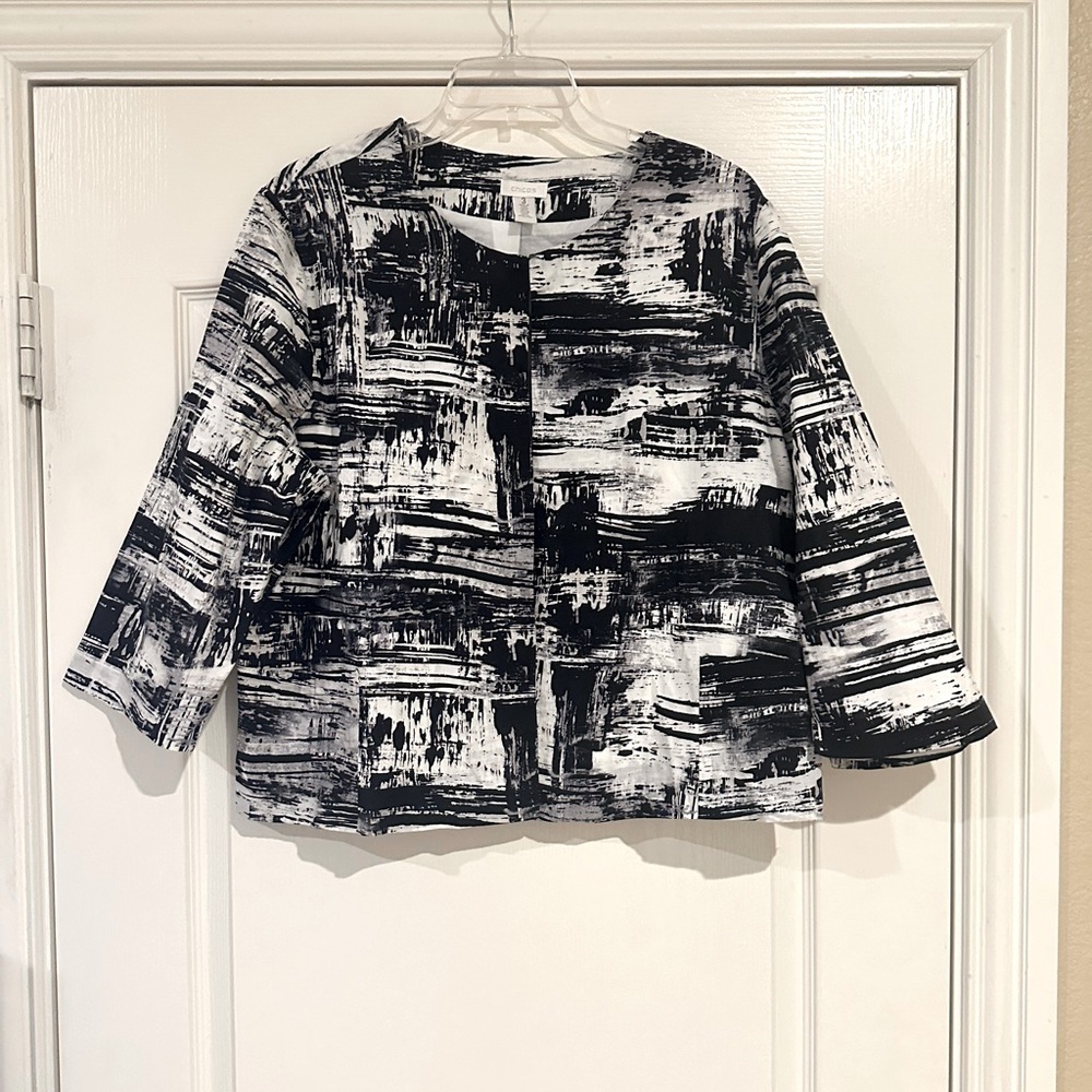 Chico’s Black and White Abstract Jacket